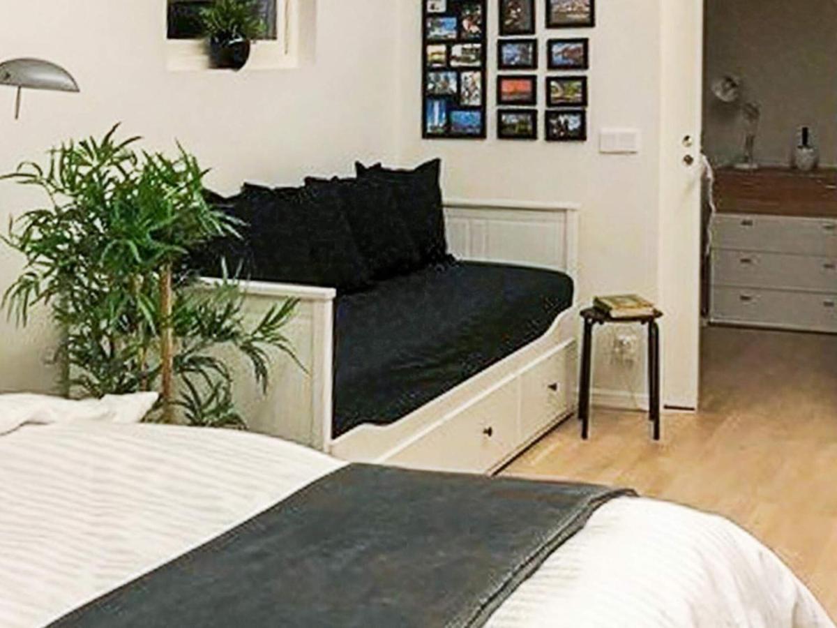 4 Person Holiday Home In L Ddek Pinge Loddekopinge ภายนอก รูปภาพ
